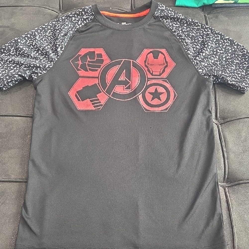 Marvel Black and Red Avengers Kids Short Sleeve Tee